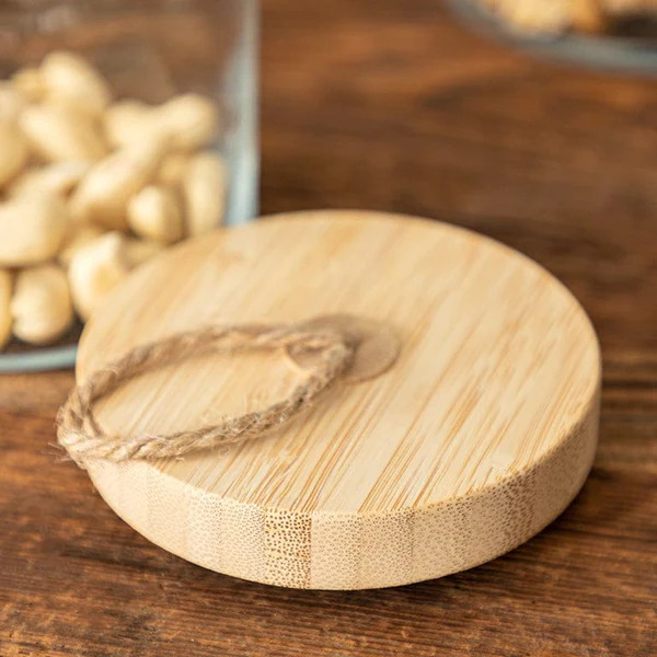 برطمان بغطاء خشبي