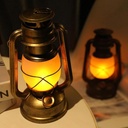 فانوس رمضان مضيئ باللون الجولد