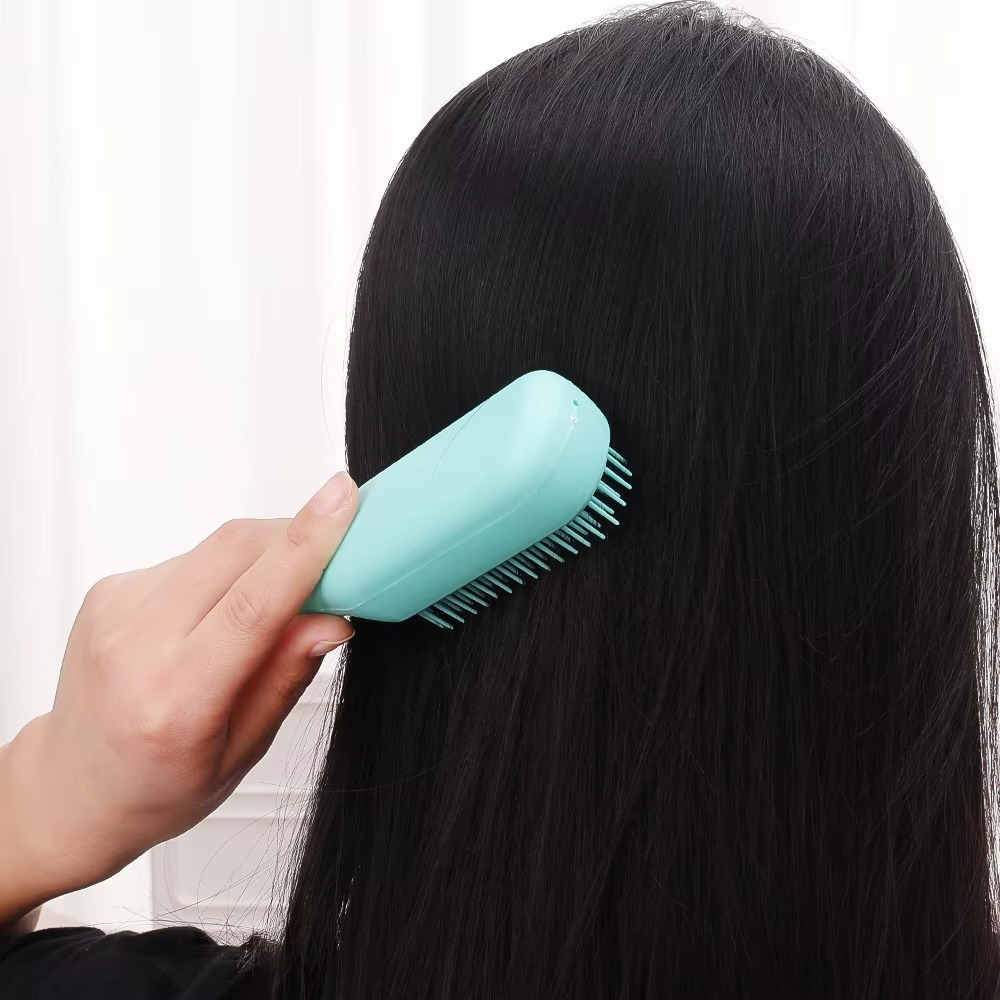 فرشة شعر لفك التشابك ذاتية التنظيف بتصميم قابل للسحب