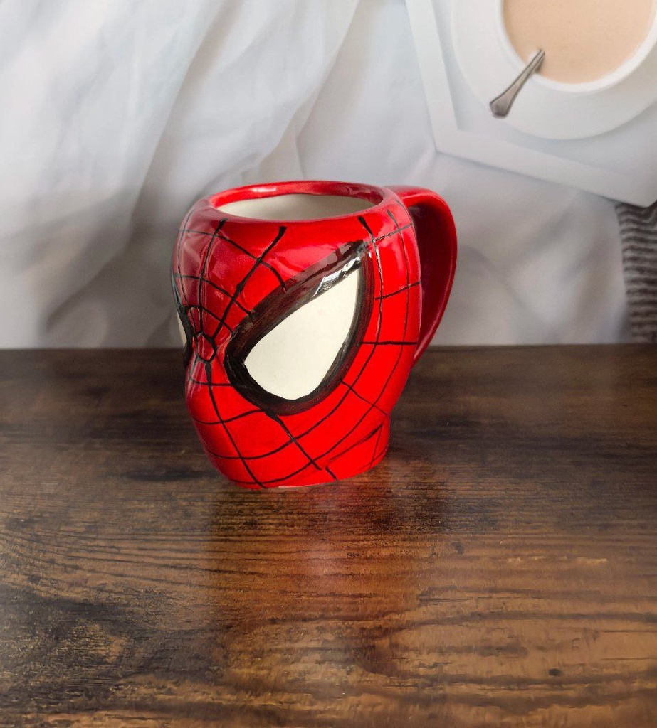 مج سبايدر مان سيراميك بتصميم ثري دي للشاي والنسكافيه