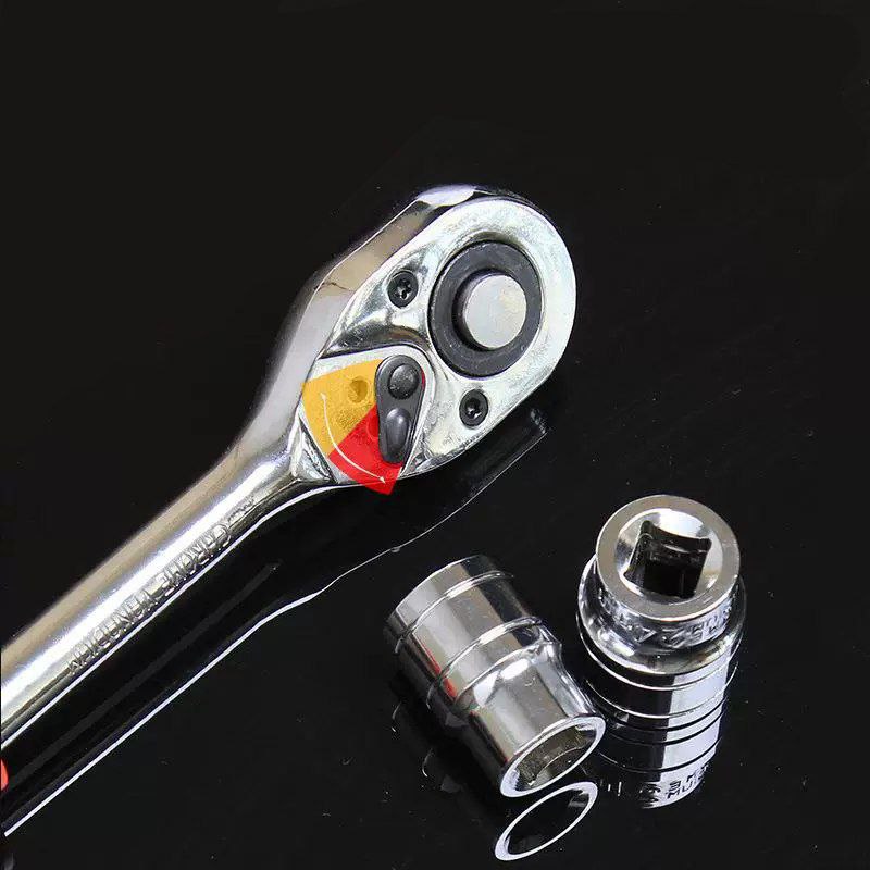 طقم مفاتيح ربط مع سقاطة ب 10 رؤوس قابلة للتبديل