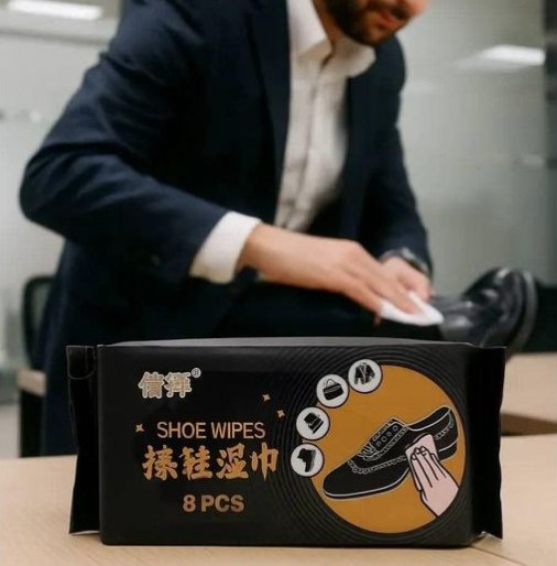 مناديل مبللة لتنظيف وتلميع الأحذية مكون من 8 مناديل