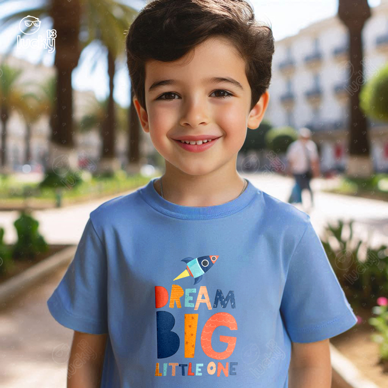 Dream Big Little One  تيشيرت اطفال قطن باللون اللبني