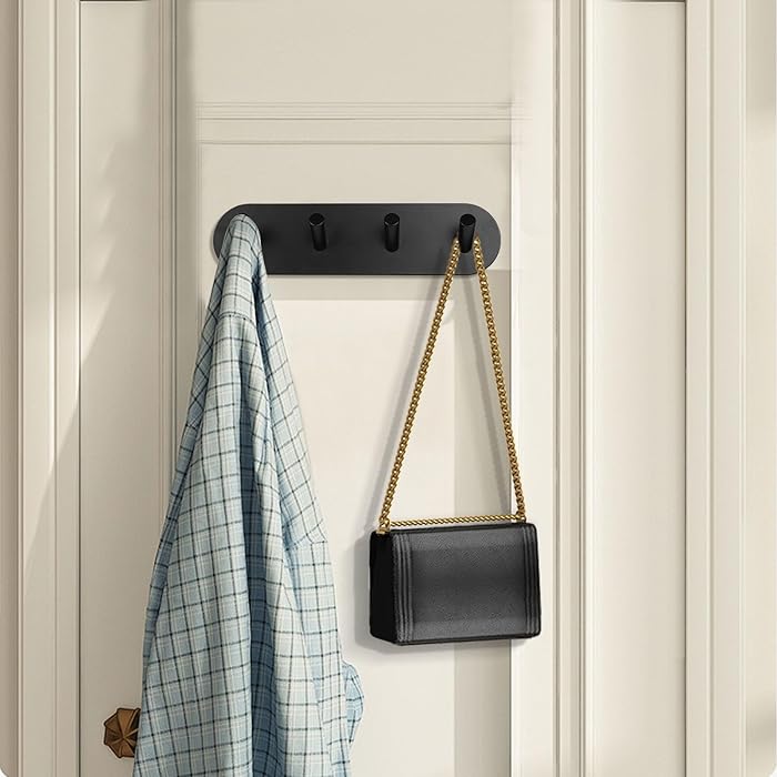 شماعة ميني معدن ب 4 هوك لتعليق الملابس والشنط