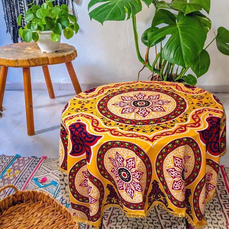 مفرش سفره رمضاني باشكال والوان خياميه مختلفة