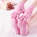 طقم شراب وجوانتي جل لعلاج تشققات وخشونة وجفاف القدم واليد بزيوت وفيتامينات للتغذية والتنعيم