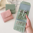 طقم باديكير 12 قطعة للعناية بأظافر اليد والقدم بكفر جلد لسهولة الحمل وقت السفر والخروج